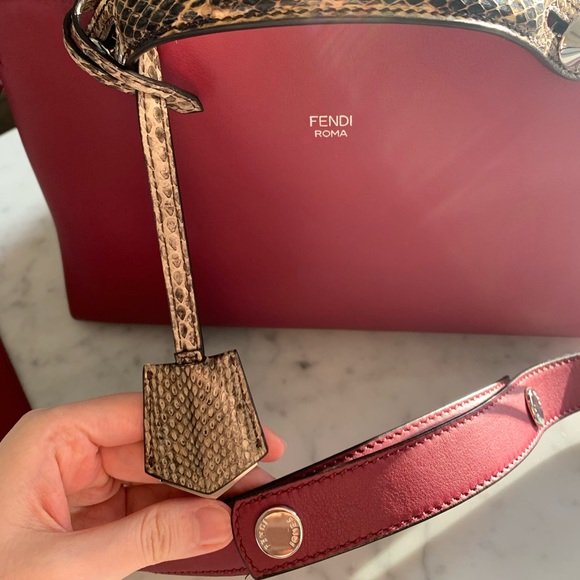 ❌SOLDto fashionphile❌Fendi By the way with snakeskin satchel - Picture 10 of 15